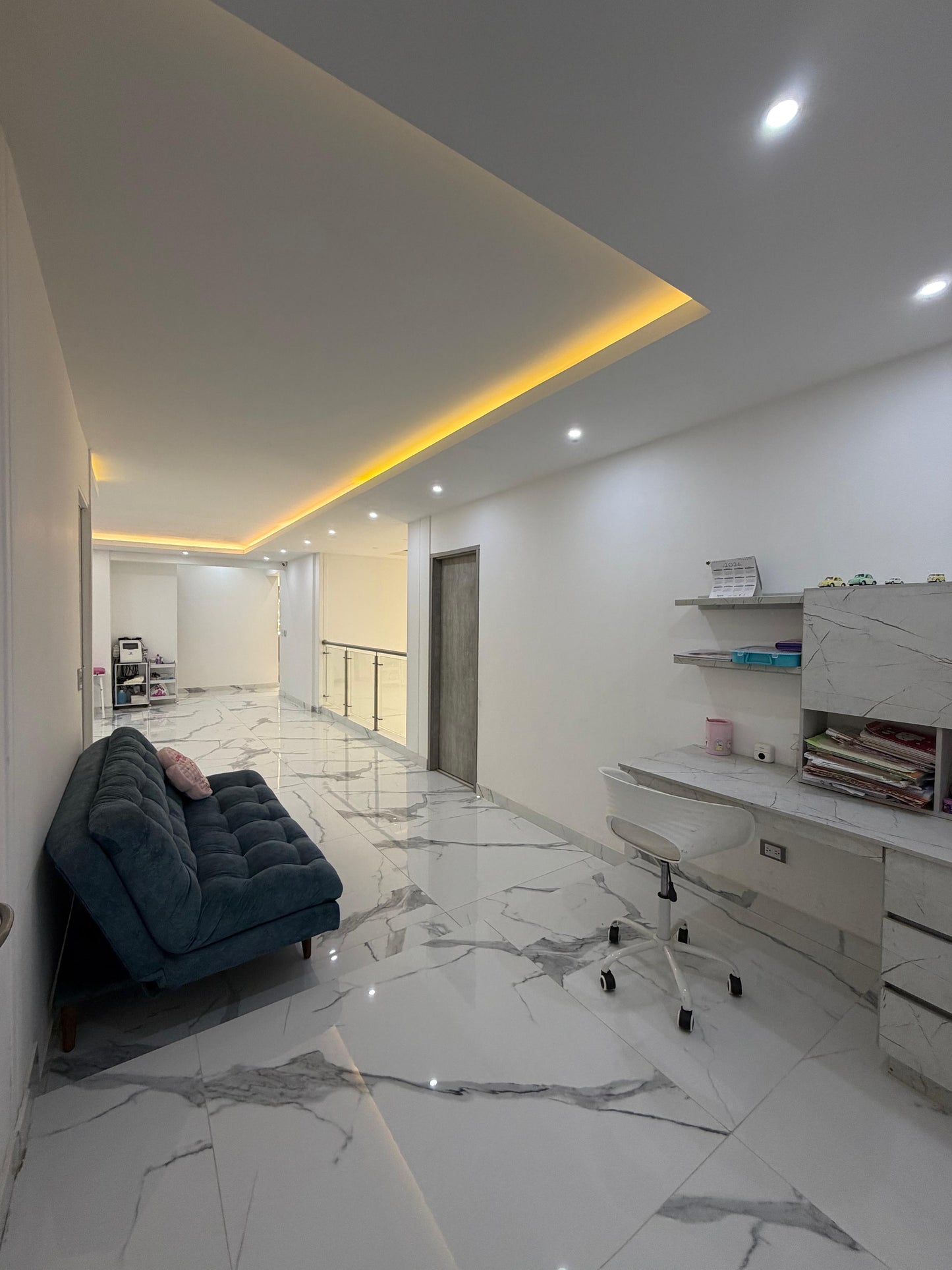 Casa en condominio en venta en Pance, Cali — Sector Fátima, 450 m², piscina y sala de cine