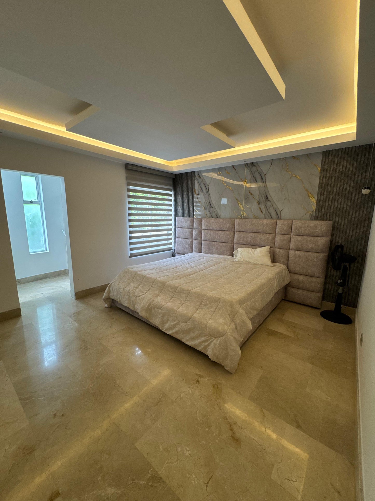 Casa en venta en Alfaguara, Jamundí — 662 m² sobre lote de 1.654 m², piscina y jacuzzi