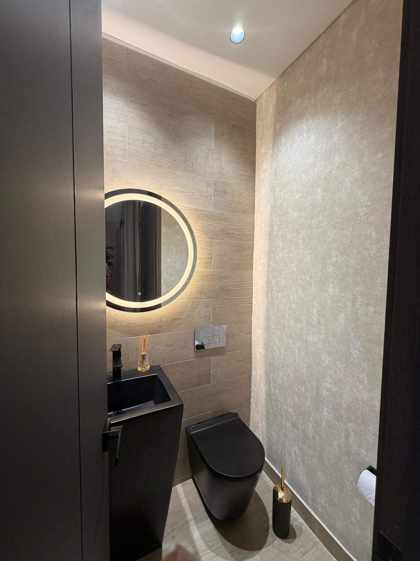 Casa amoblada en venta en La Morada, Jamundí — 700 m², sala de cine, discoteca y piscina