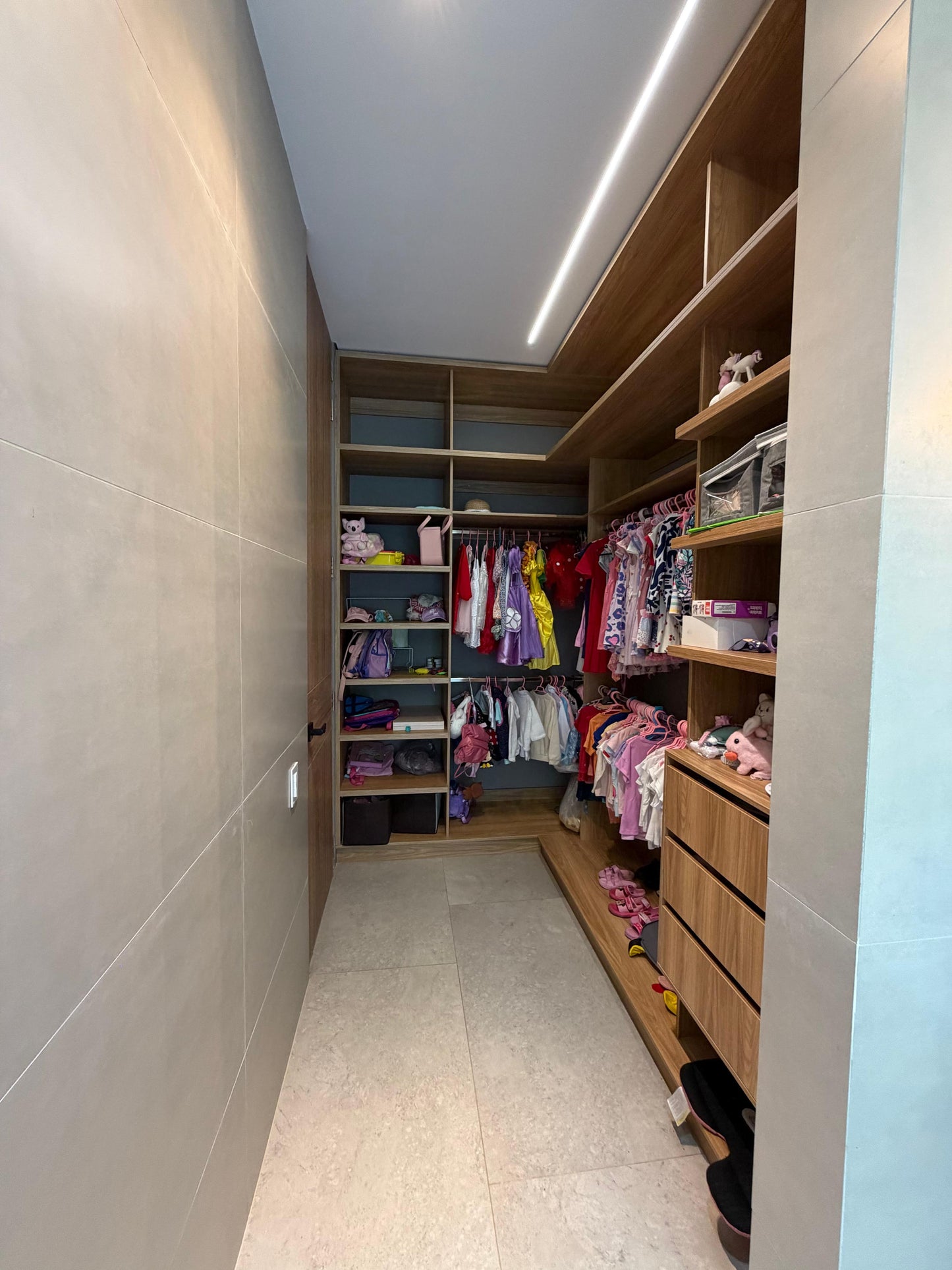 Casa en venta en La Morada, Jamundí — 470 m² sobre lote de 1.500 m² con jardín interior