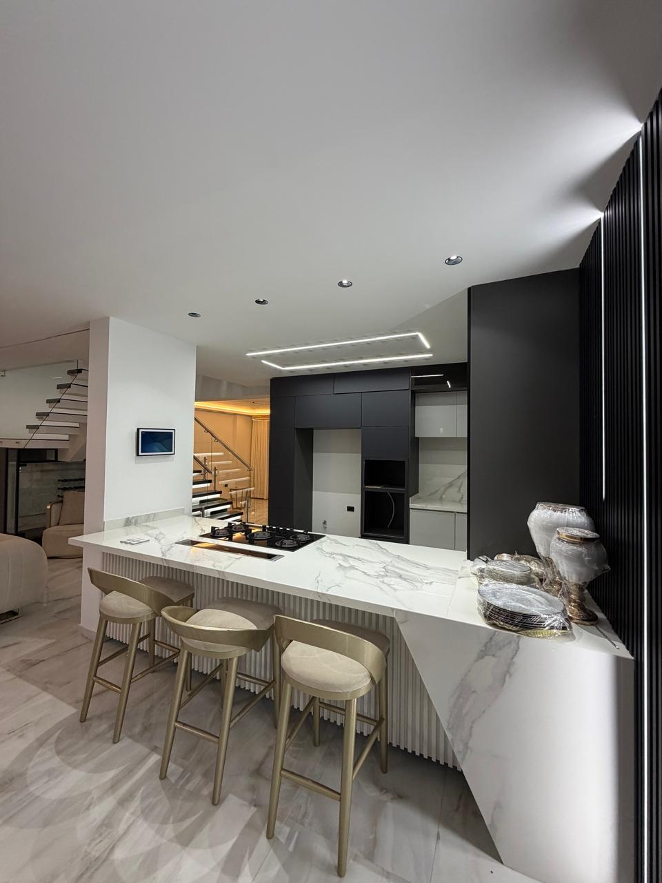 Casa en condominio en venta en Alfaguara, Jamundí — Las Mercedes, 380 m², piscina y domótica