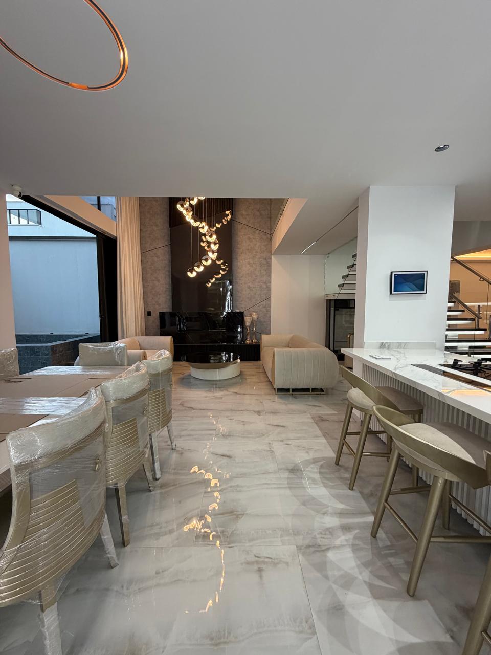 Casa en condominio en venta en Alfaguara, Jamundí — Las Mercedes, 380 m², piscina y domótica