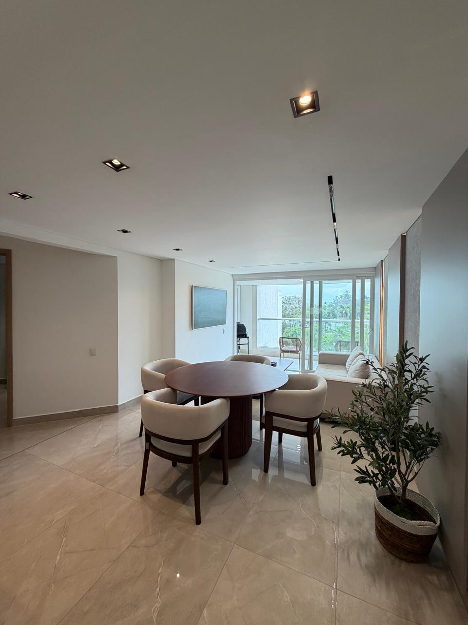 Apartamento en venta en Pance, Cali — 117 m², piso 10, 3 habitaciones