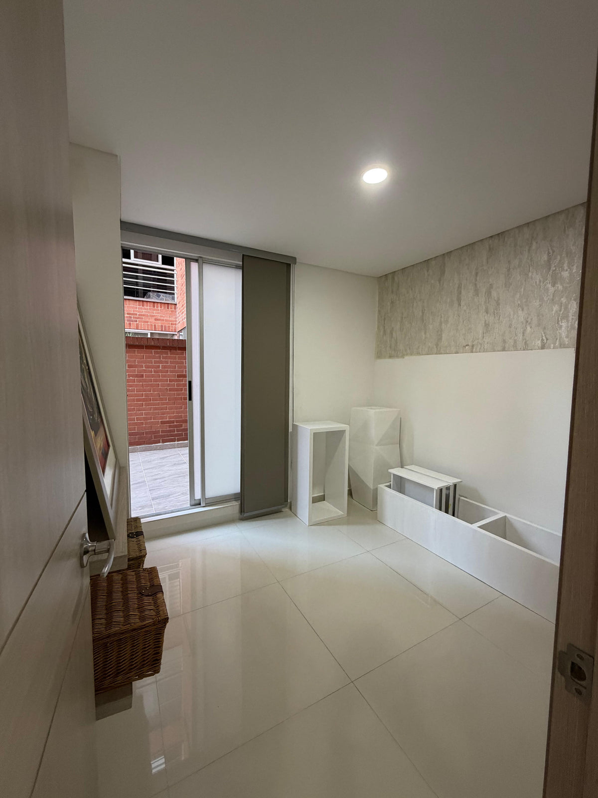 Apartamento en venta en Pance, Cali — Primer piso, 136 m² con terraza de 120 m²