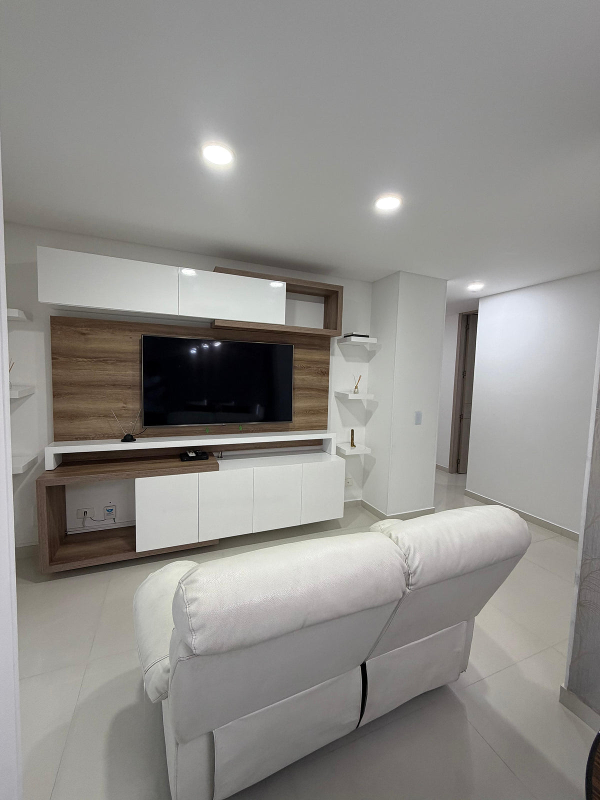 Apartamento en venta en Pance, Cali — Primer piso, 136 m² con terraza de 120 m²