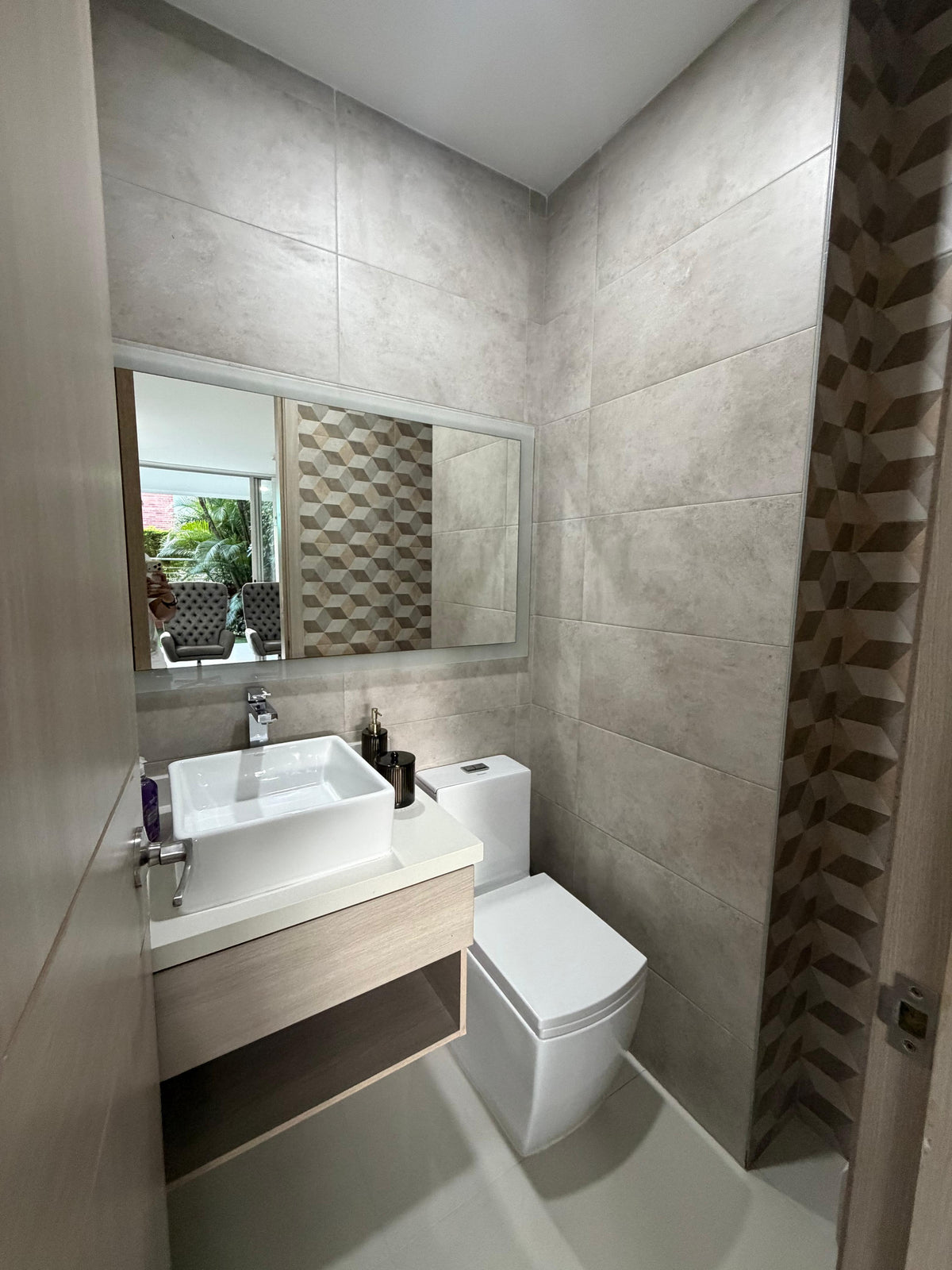 Apartamento en venta en Pance, Cali — Primer piso, 136 m² con terraza de 120 m²