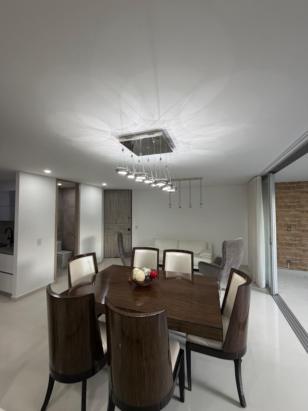 Apartamento en venta en Pance, Cali — Primer piso, 136 m² con terraza de 120 m²
