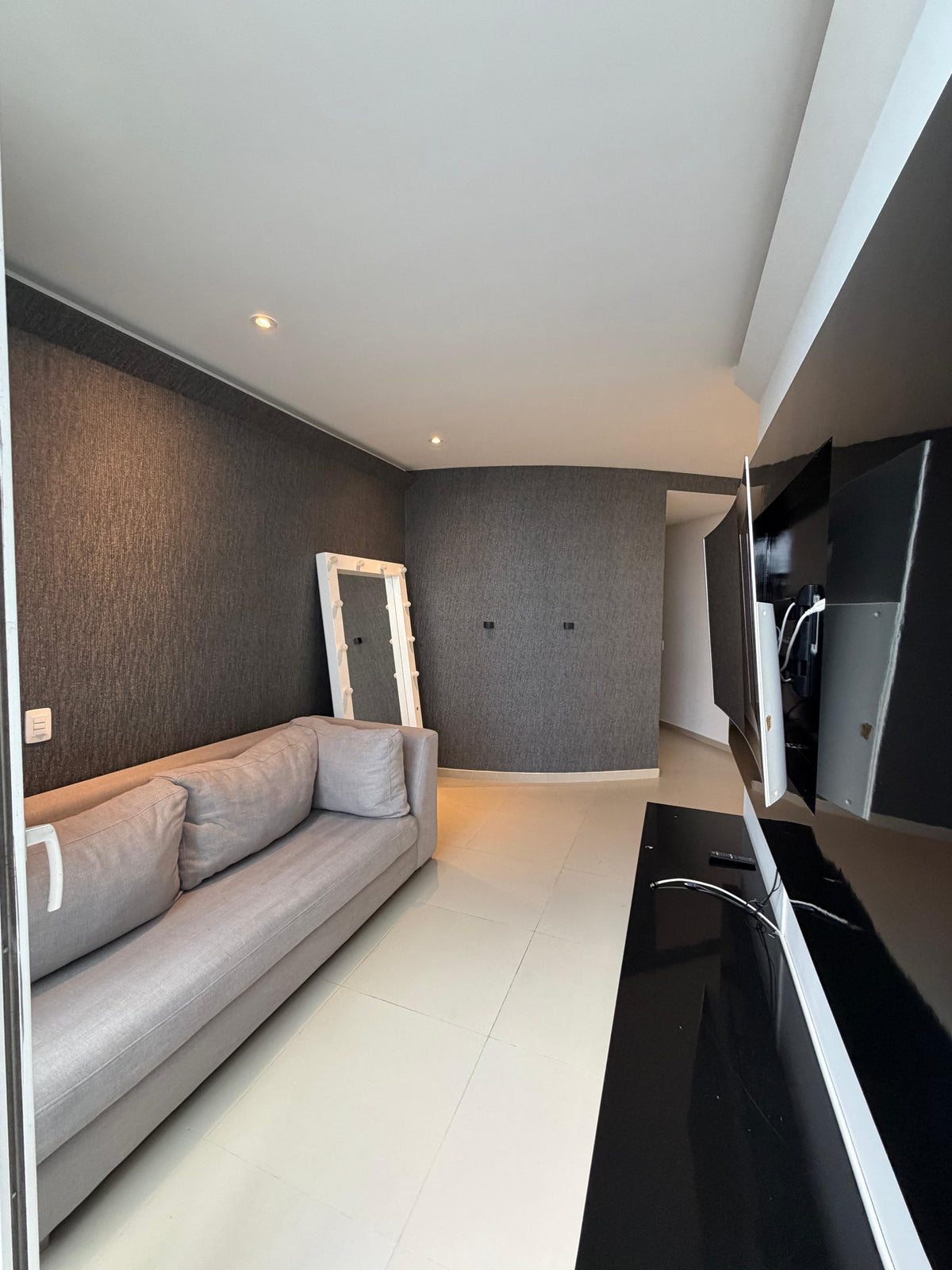 Apartamento en venta en Pance, Cali — Unidad Dacota, primer piso, 211 m² con terraza