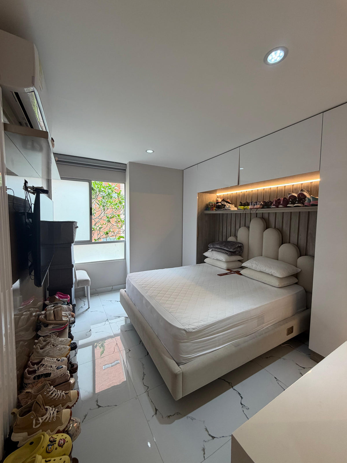 Apartamento amoblado en venta en Pance, Cali — Primer piso, 175 m², remodelado