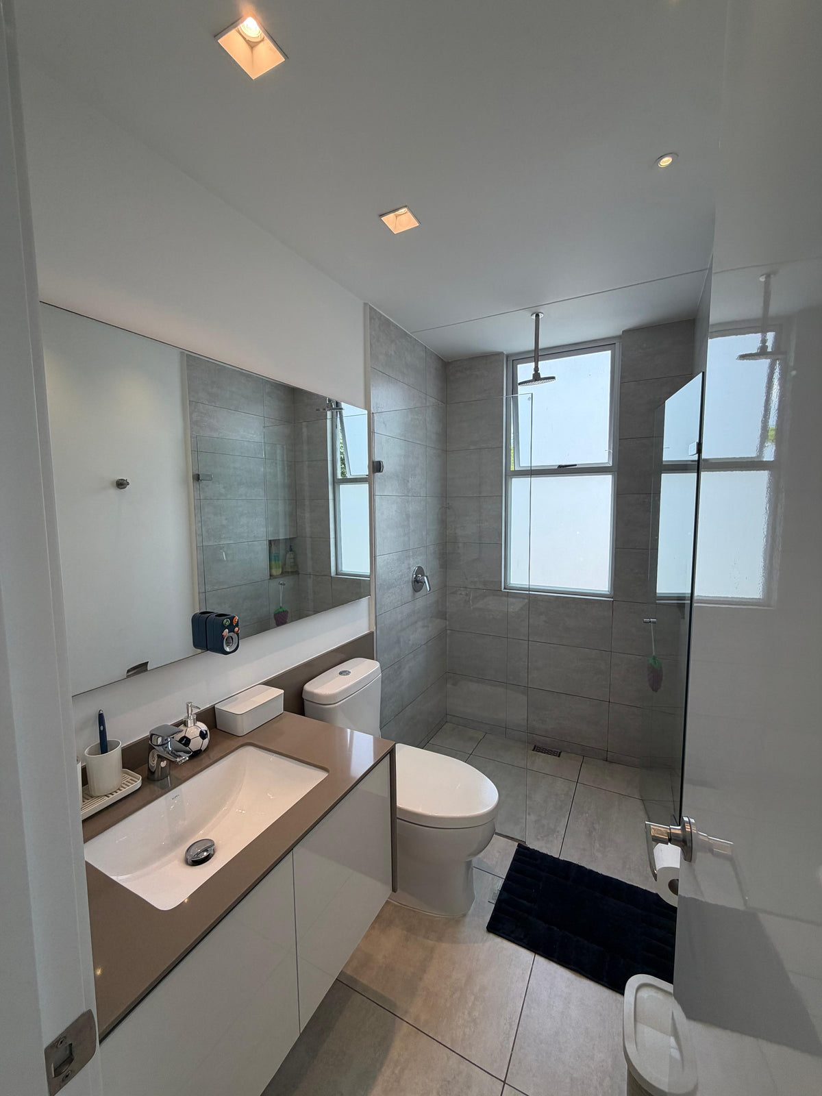 Casa en condominio en venta en Pance, Cali — 396 m², piscina, jacuzzi y domótica