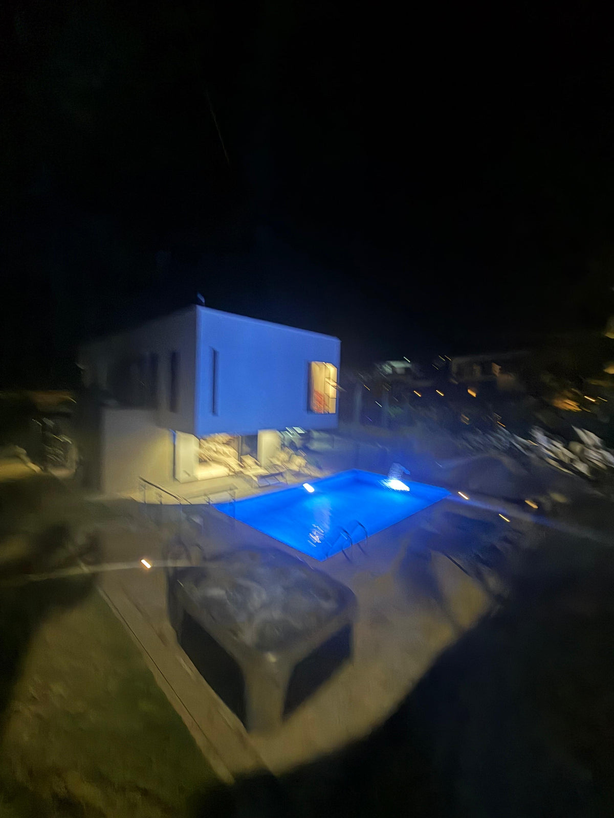 Casa en condominio en venta en Pance, Cali — 380 m² sobre lote de 1.700 m², sala de cine y gimnasio