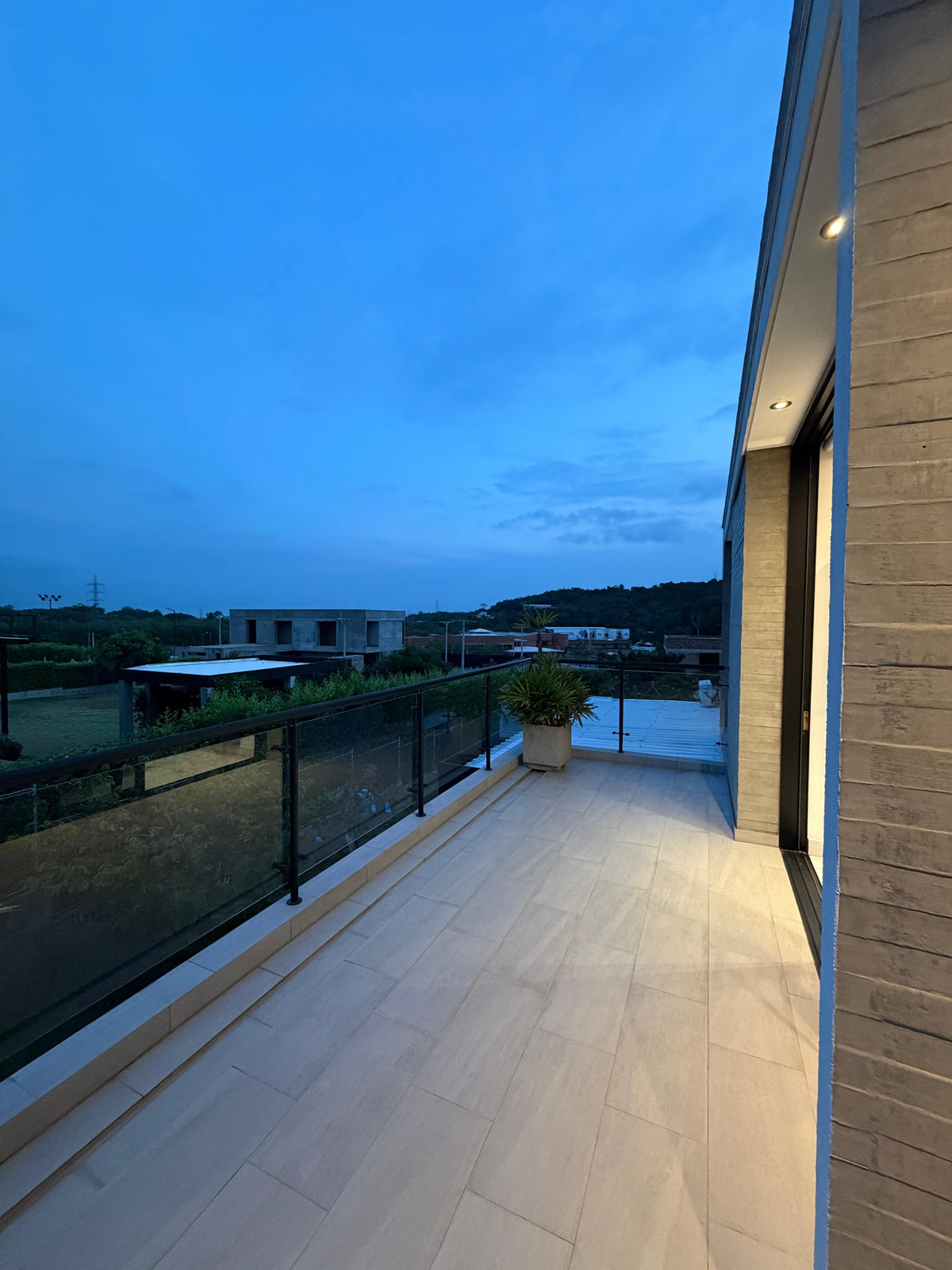 Casa en condominio en venta en Pance, Cali — 380 m² sobre lote de 1.700 m², sala de cine y gimnasio