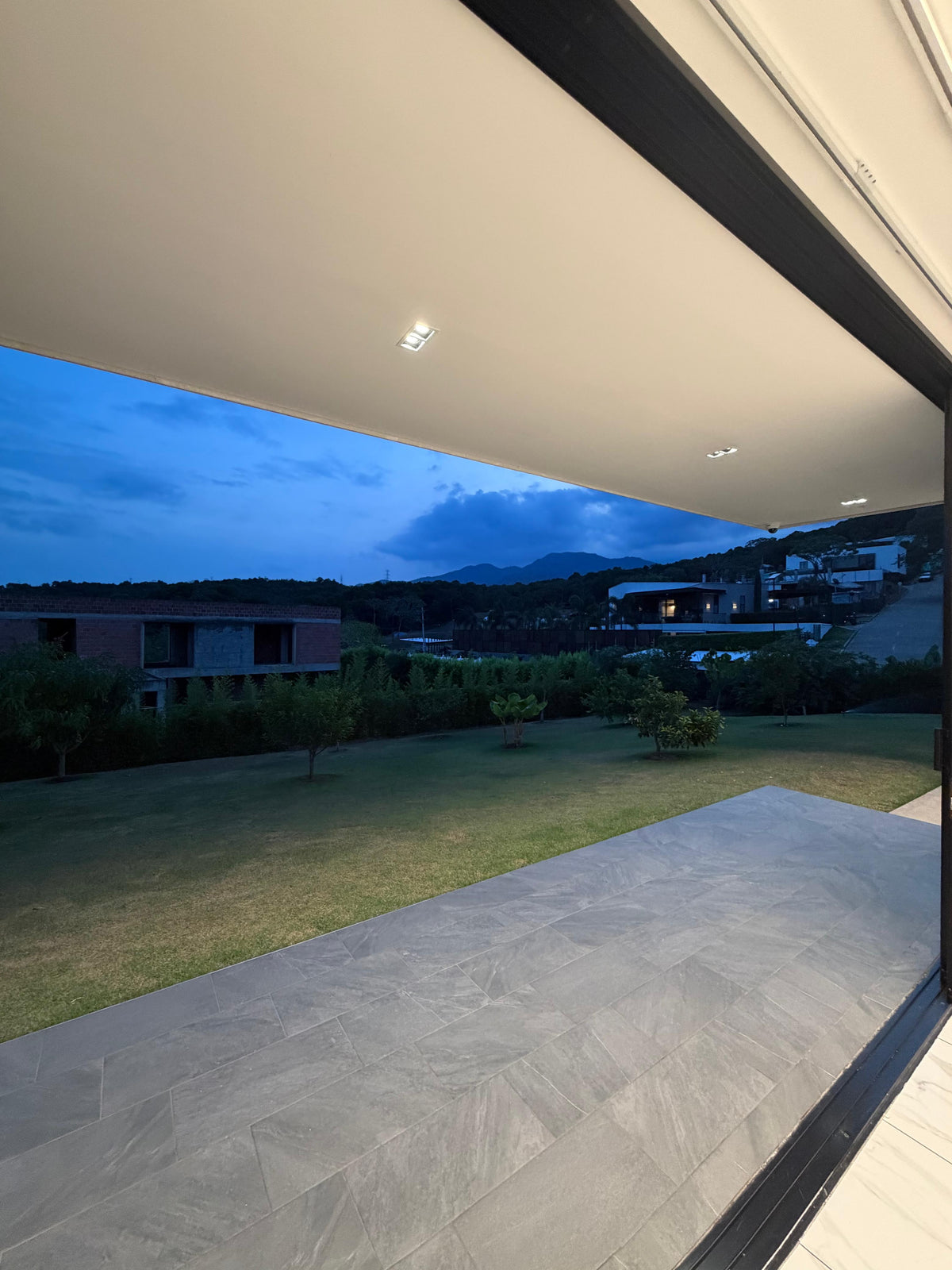 Casa en condominio en venta en Pance, Cali — 380 m² sobre lote de 1.700 m², sala de cine y gimnasio